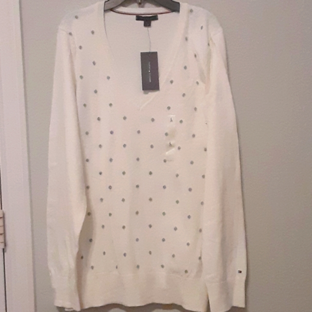 Tommy Hilfiger women's sweater L new w/tags